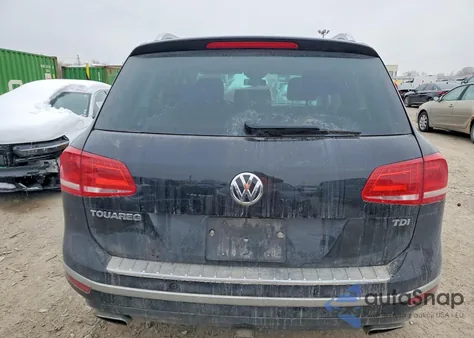 2016 Volkswagen Touareg Tdi z USA, uszkodzony, nr VIN WVGEP9BP9GD002666